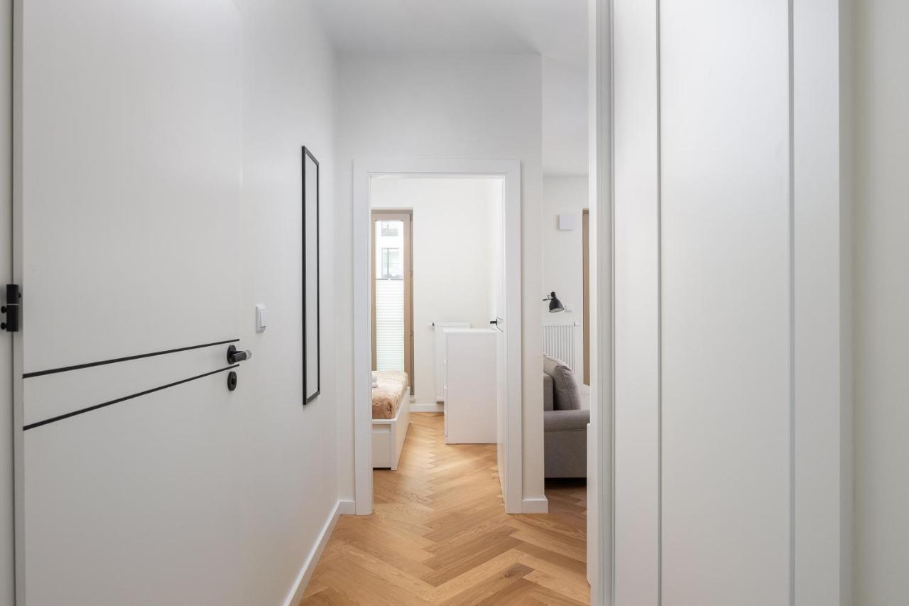 Wola Nakielska Comfort Apartment Warsaw Exterior photo